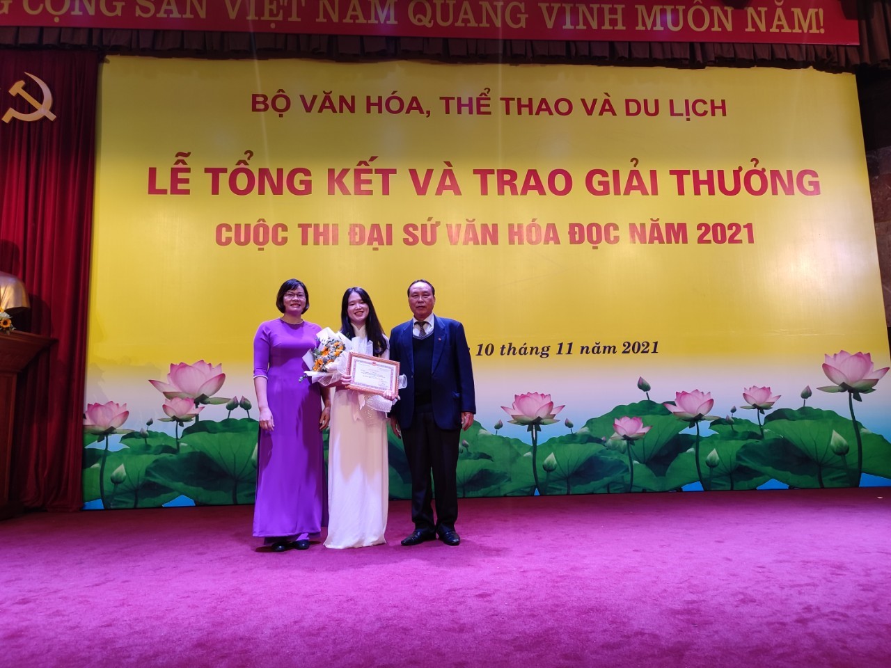cuoc thi dai van hoa doc